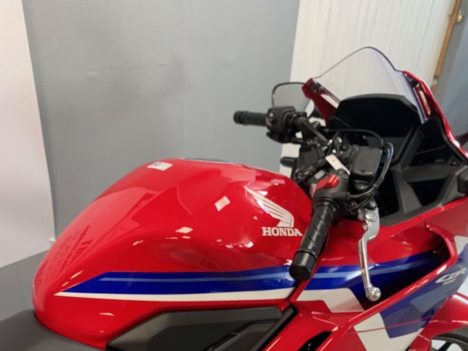 HONDA CBR 500 R 4