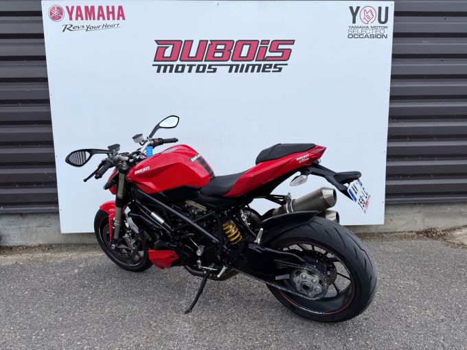 DUCATI STREETFIGHTER 4