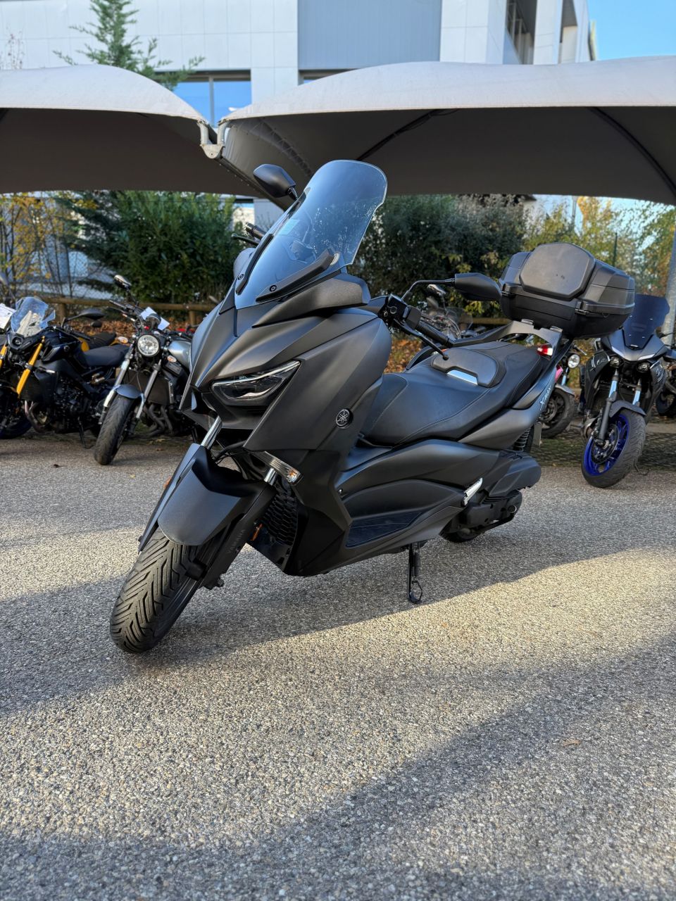 YAMAHA XMAX 125 4