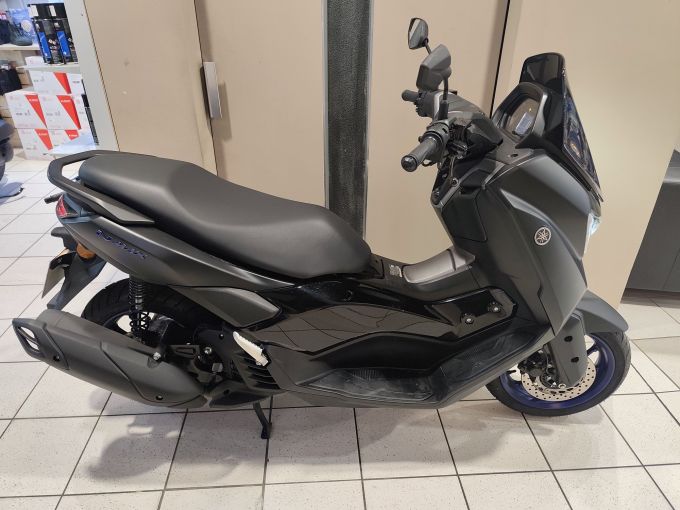 YAMAHA NMAX 125 4