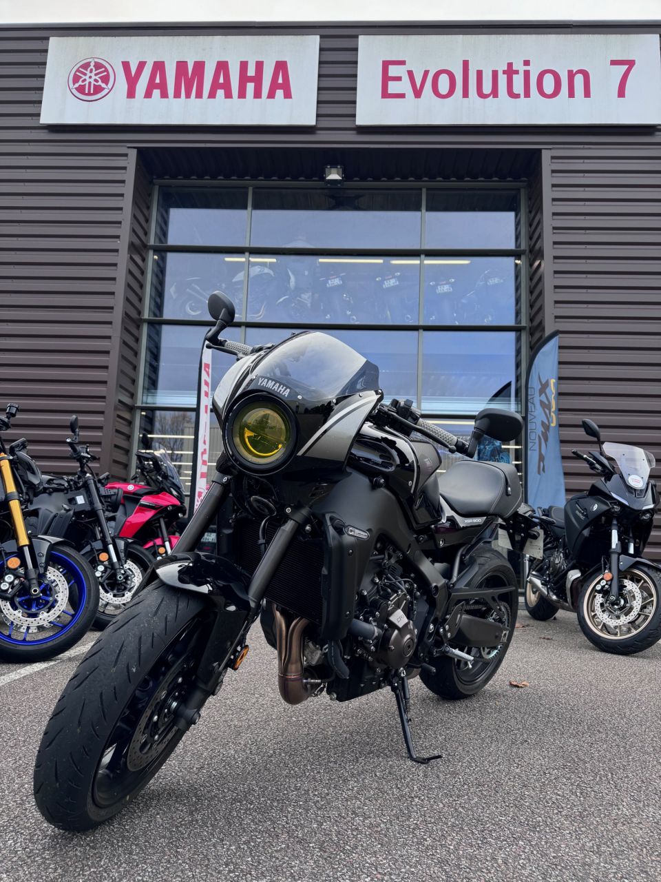 YAMAHA XSR 900 4