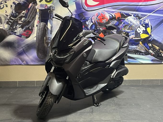 YAMAHA NMAX 125 TECH MAX 4