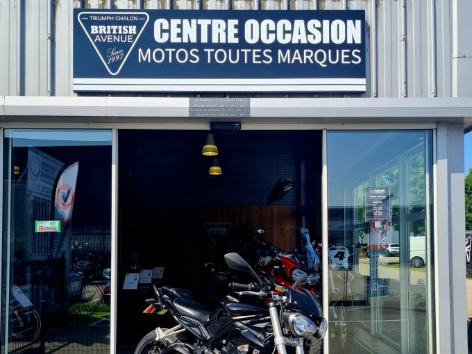 TRIUMPH STREET TRIPLE 765 S  4