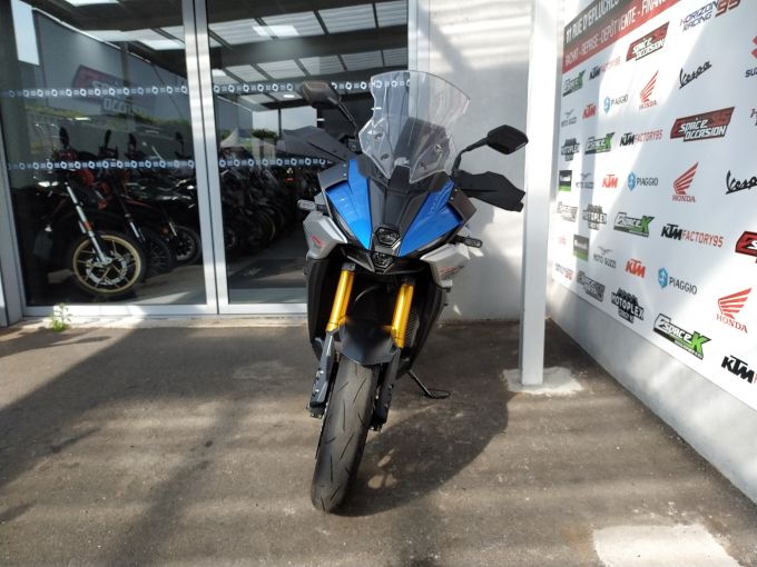 SUZUKI GSX-S 1000 GX 4