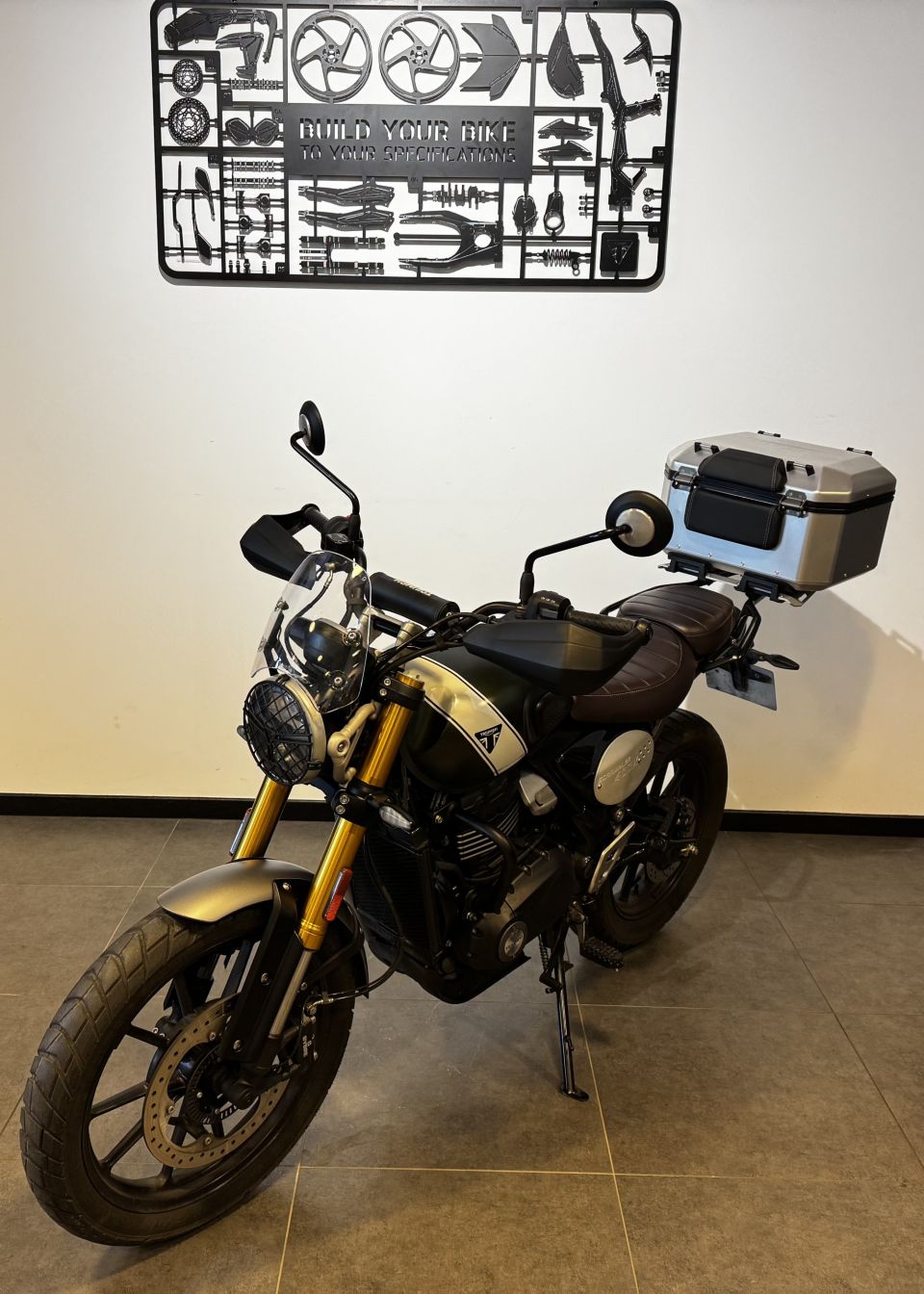 TRIUMPH Scrambler 400 X 4