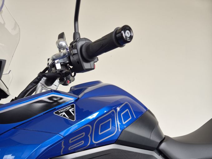 TRIUMPH TIGER 800 SPORT 4