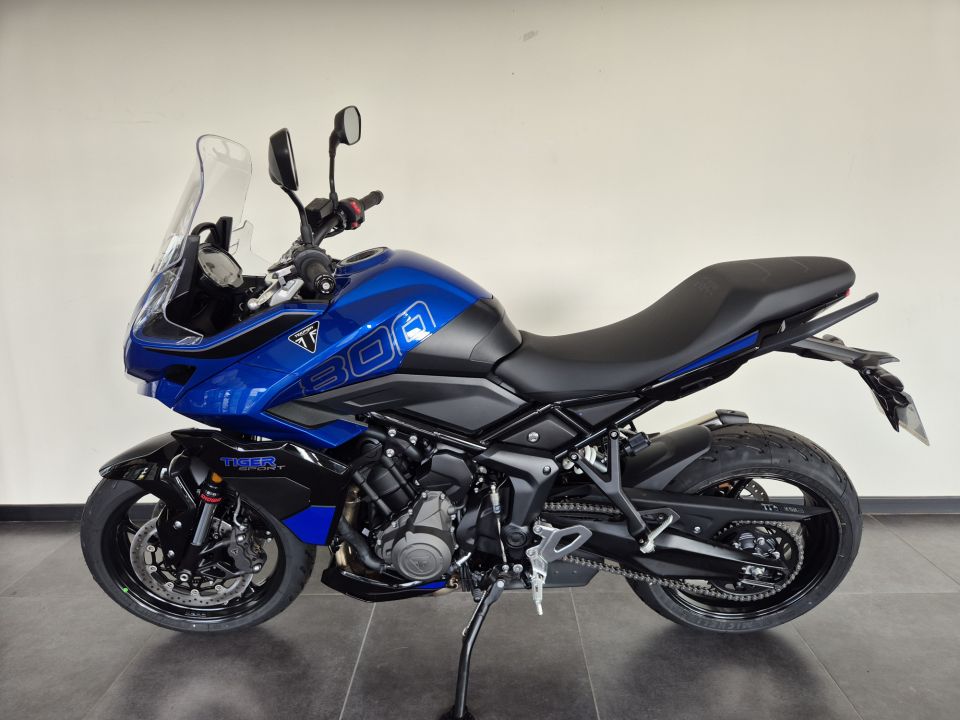 TRIUMPH TIGER 800 SPORT 4