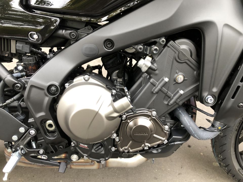 YAMAHA XSR 900 35KW 4