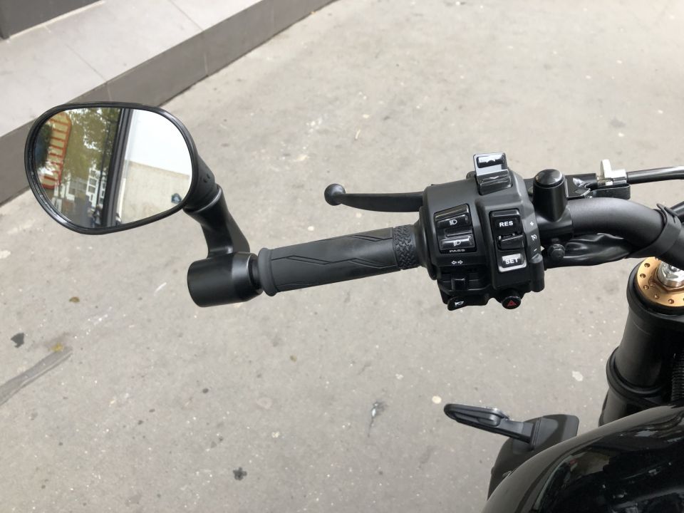 YAMAHA XSR 900 35KW 4