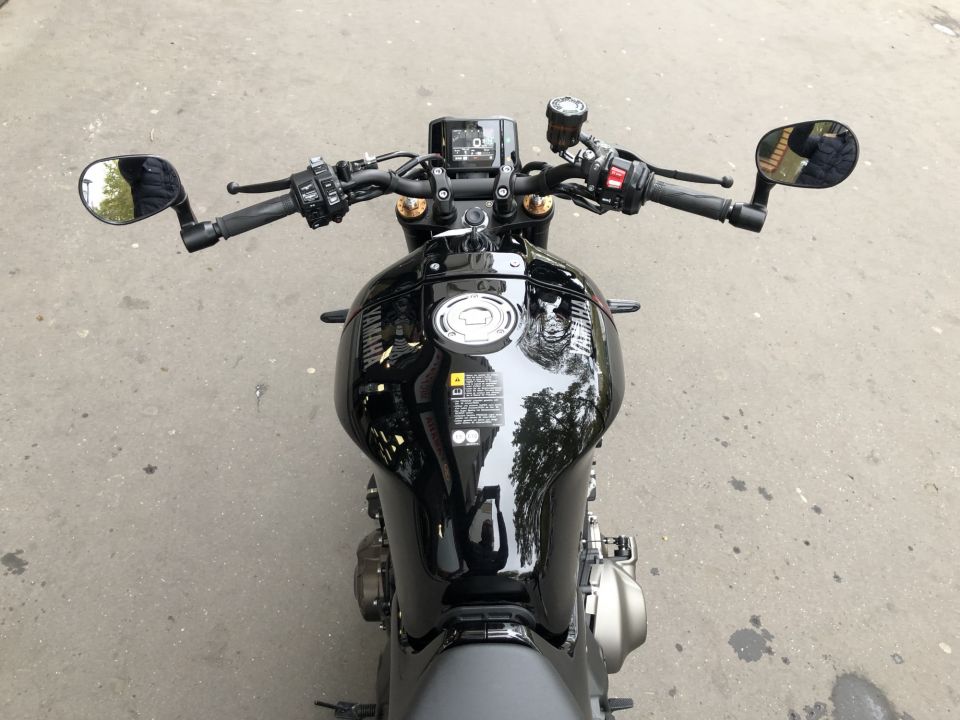 YAMAHA XSR 900 35KW 4