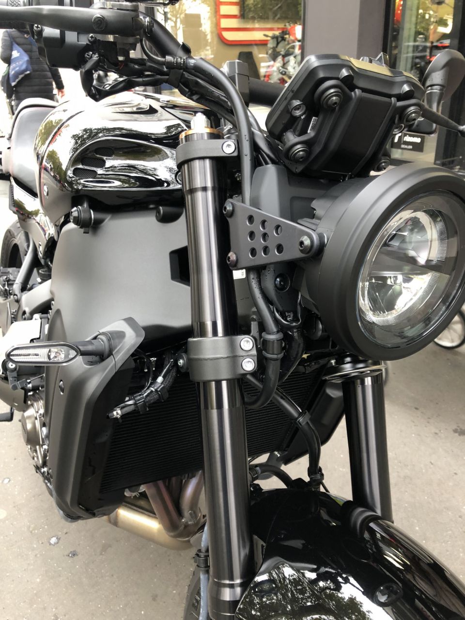 YAMAHA XSR 900 35KW 4