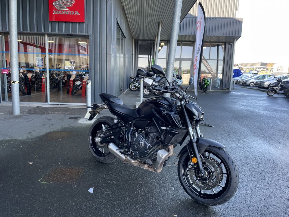 YAMAHA MT-07 35KW 4