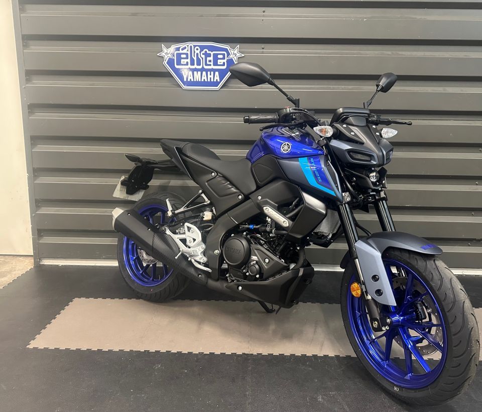 YAMAHA MT-125 4