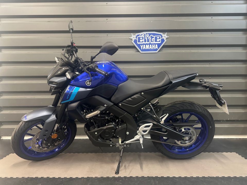YAMAHA MT-125 4