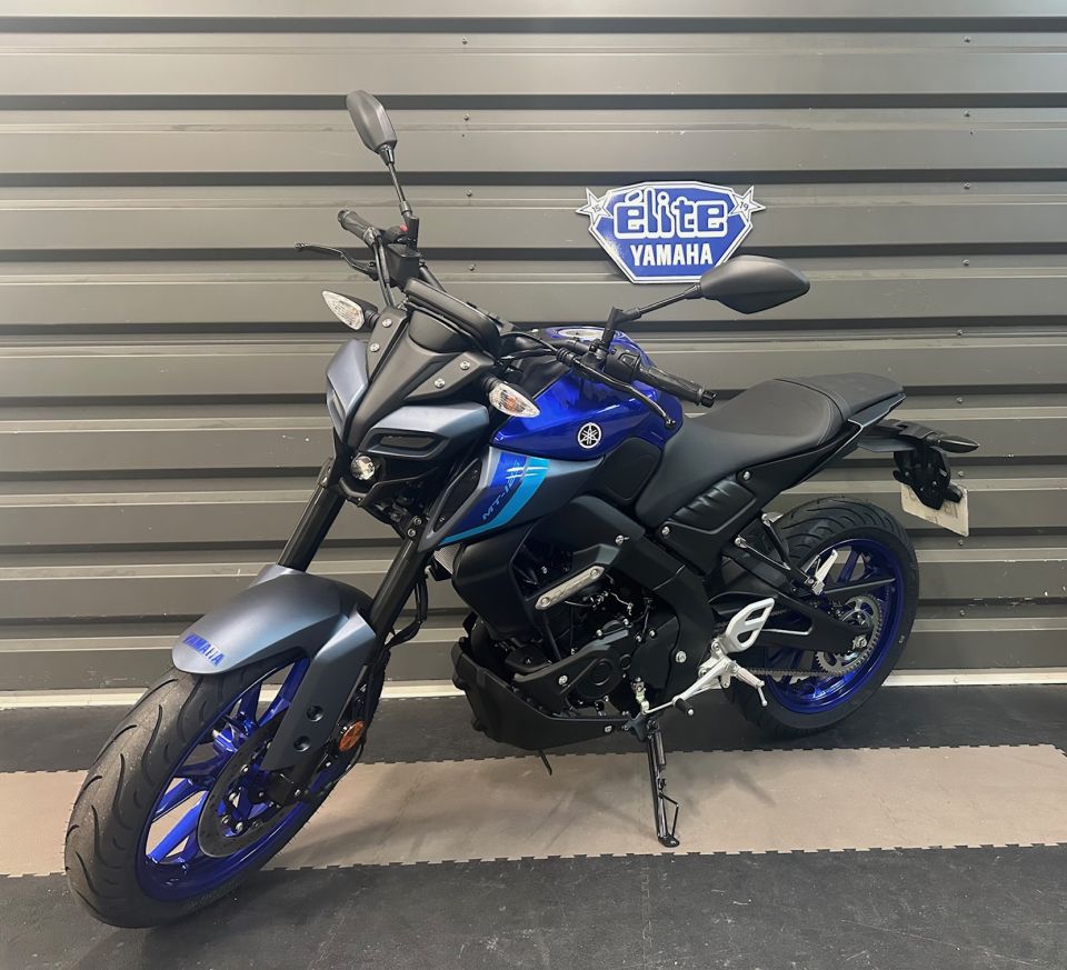 YAMAHA MT-125 4