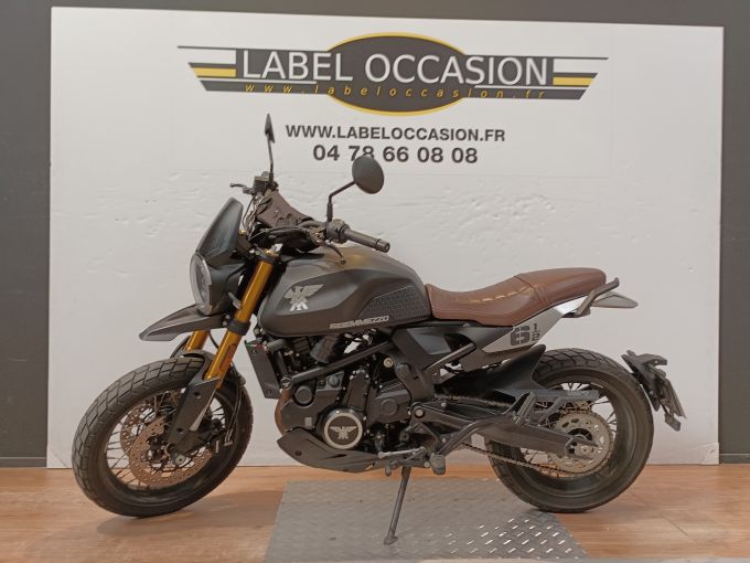 MOTO MORINI 650 SEIEMMEZZO SCRAMBLER 4