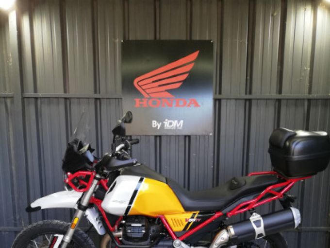 MOTO GUZZI V85 TT 4