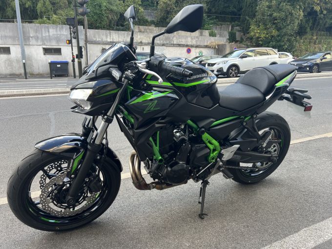 KAWASAKI Z 650 (47.5CV) 4