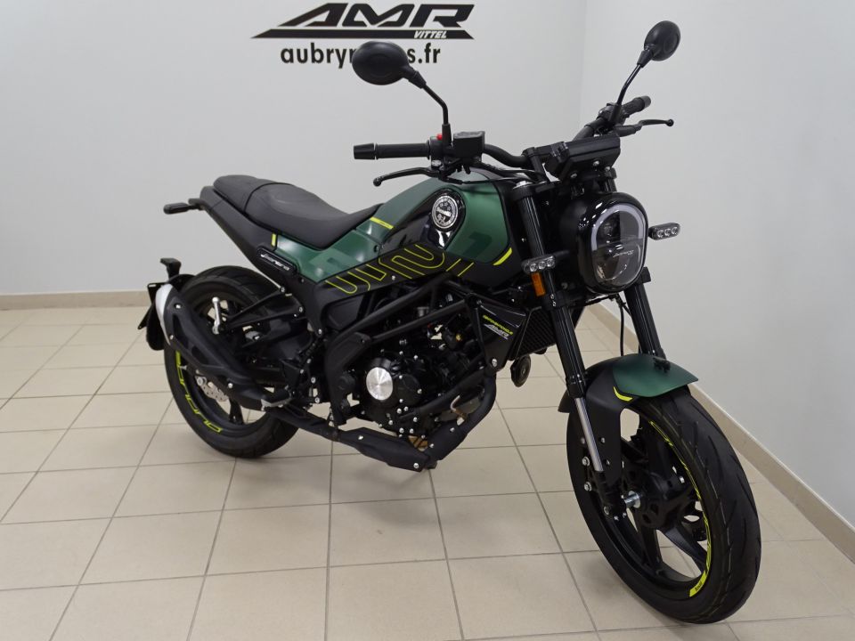 BENELLI LEONCINO 125 4