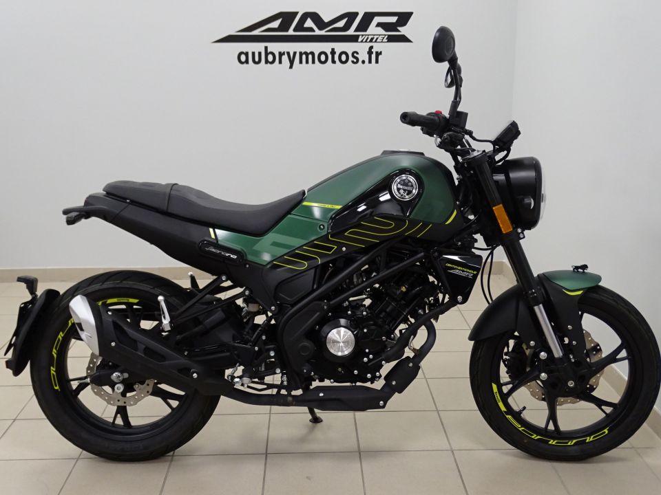 BENELLI LEONCINO 125 4