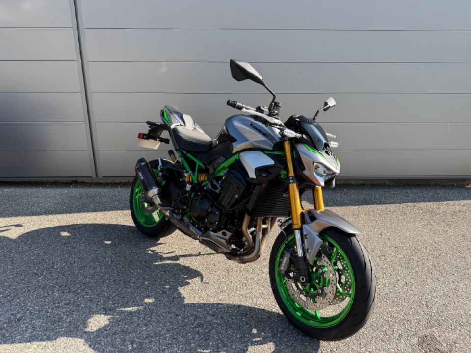KAWASAKI Z900 SE 4