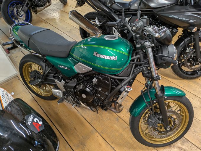 KAWASAKI Z 650 4