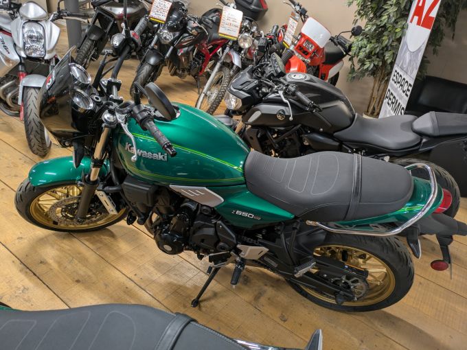 KAWASAKI Z 650 4