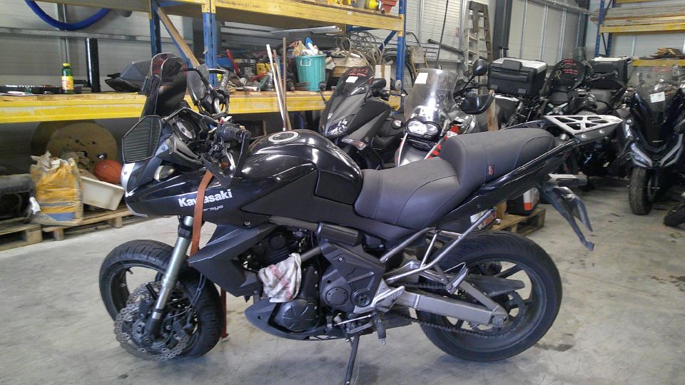 KAWASAKI VERSYS 650 4
