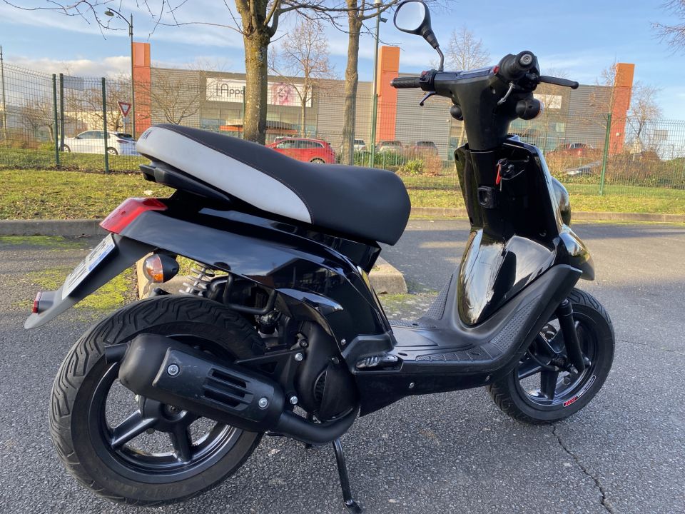 MBK BOOSTER 12 POUCES 4