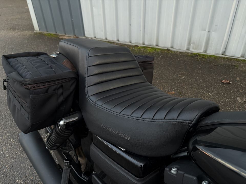 HARLEY-DAVIDSON DYNA LOW RIDER 1800 S 4