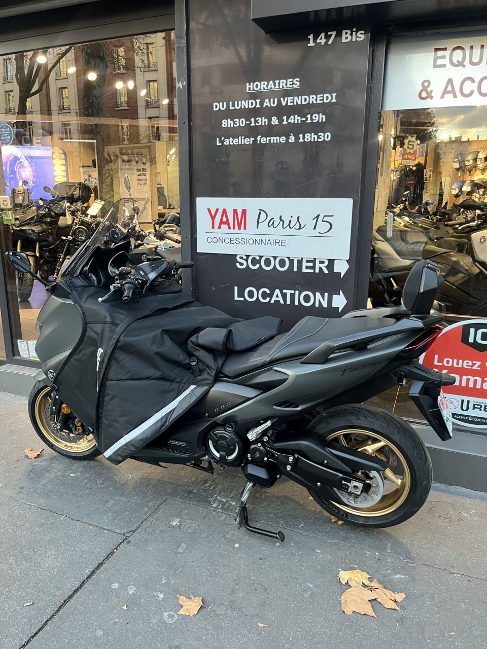 YAMAHA XP T-MAX 560 TECH MAX KAMO 4