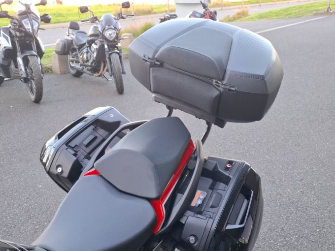 KAWASAKI NINJA 1100 4
