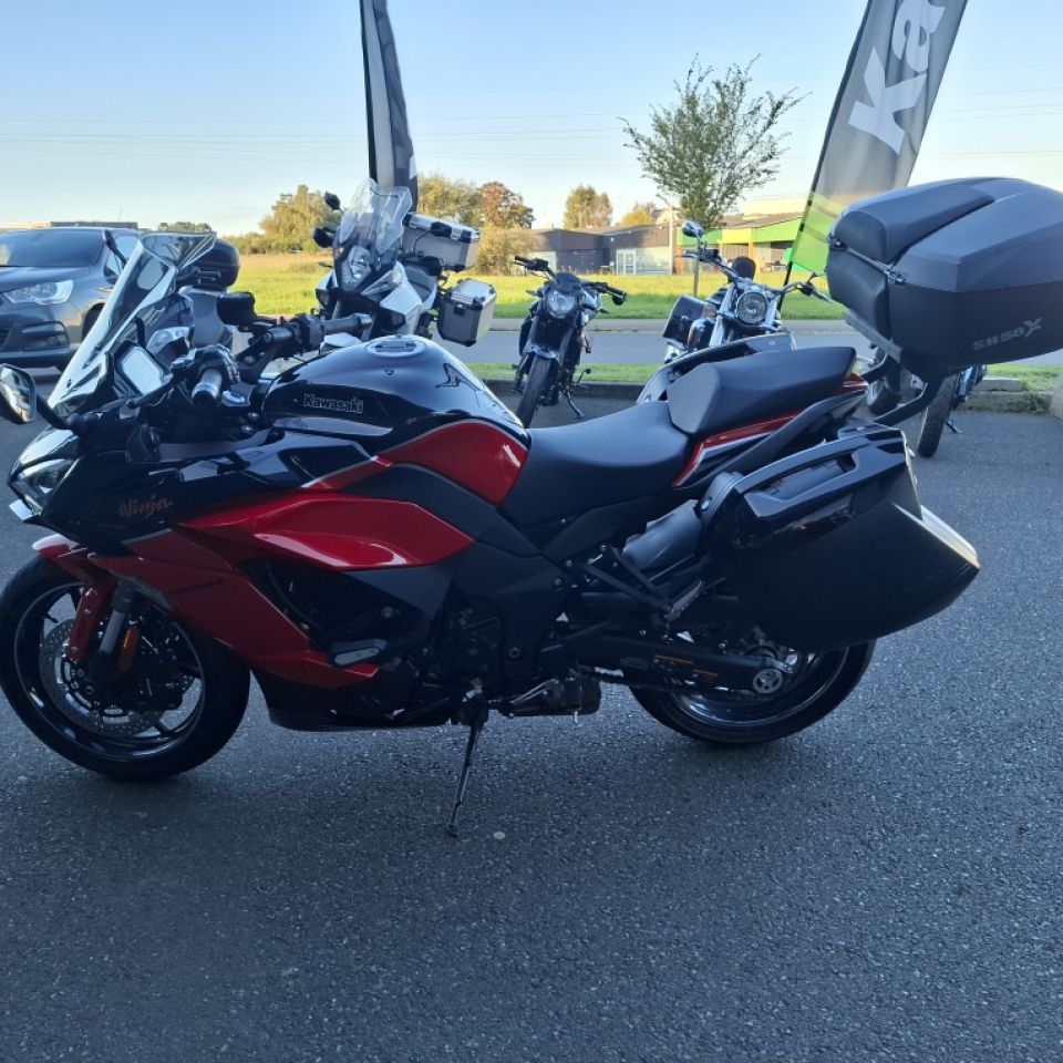 KAWASAKI NINJA 1100 4