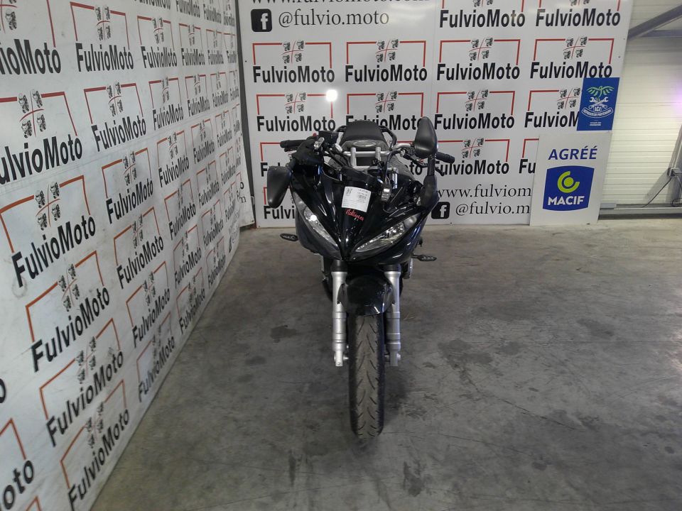 YAMAHA FZ6 600 FAZER S2 4