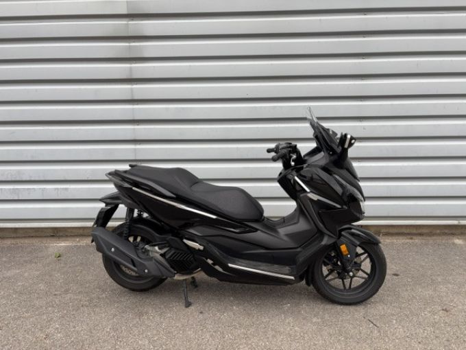 HONDA FORZA 125 ABS 4