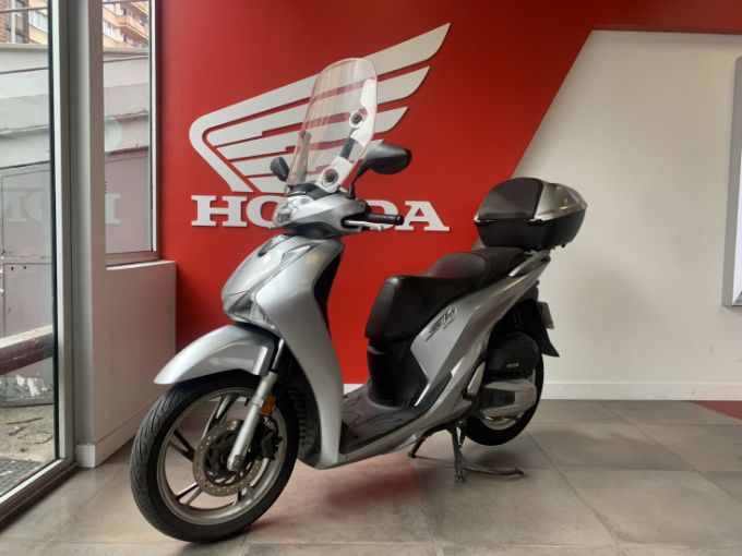 HONDA SH125i 4