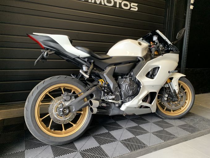 YAMAHA YZF-R7 35KW 4