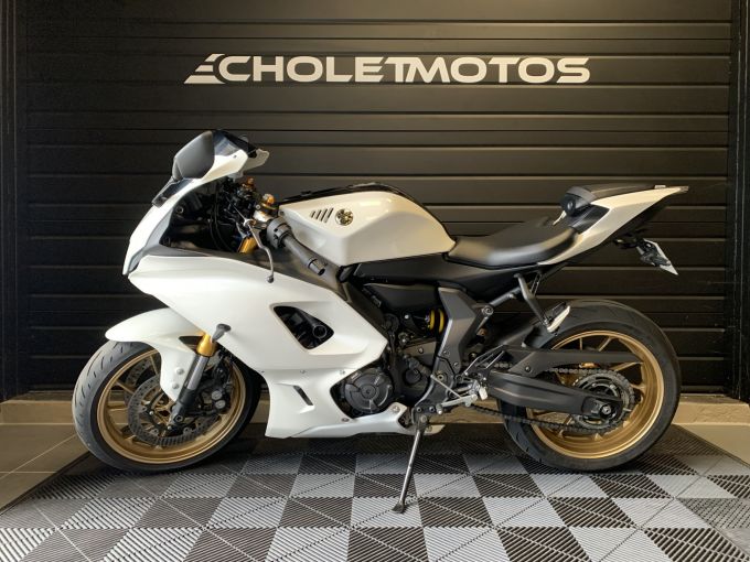 YAMAHA YZF-R7 35KW 4