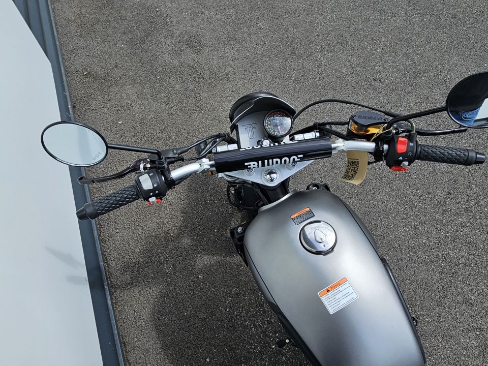 BLUROC MOTORCYCLE HER0 250 4