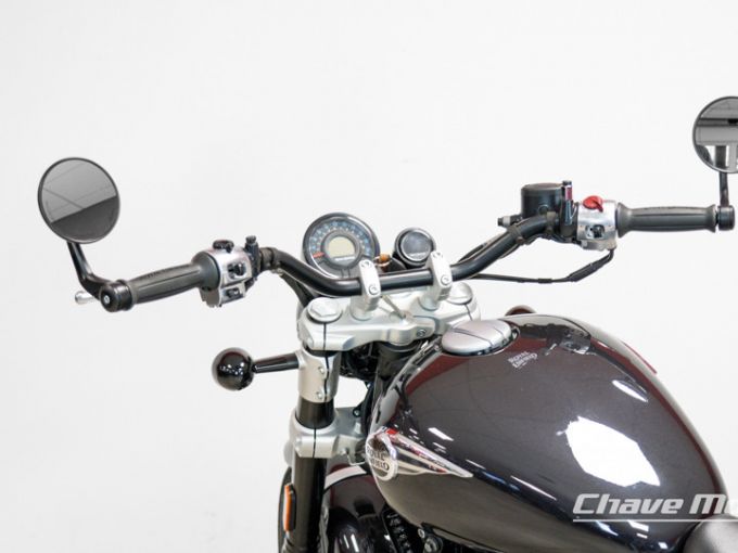 ROYAL ENFIELD SUPER METEOR 650 4