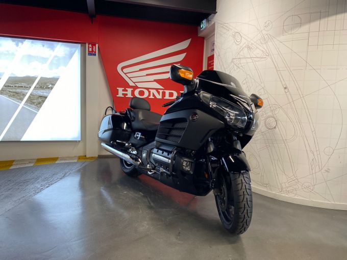HONDA F6B GOLDWING 4