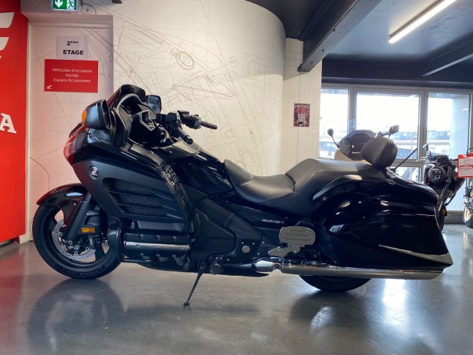 HONDA F6B GOLDWING 4
