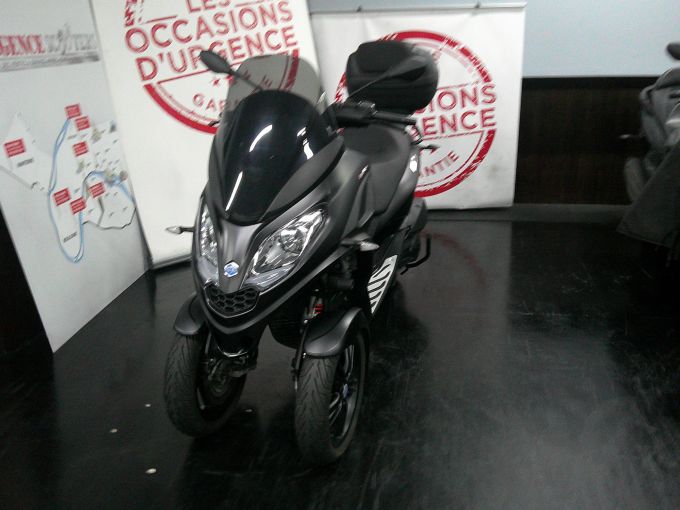 PIAGGIO MP3 300 HPE ABS ASR 4