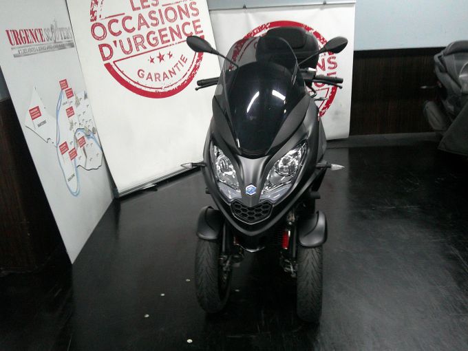 PIAGGIO MP3 300 HPE ABS ASR 4