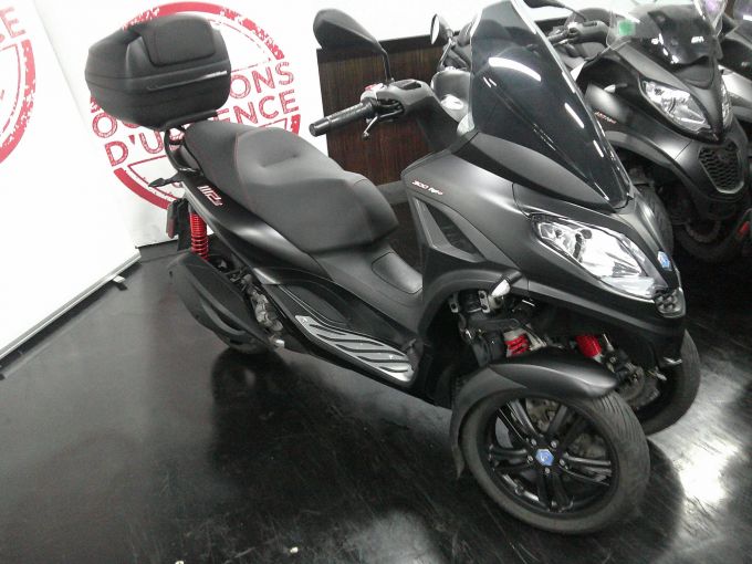 PIAGGIO MP3 300 HPE ABS ASR 4