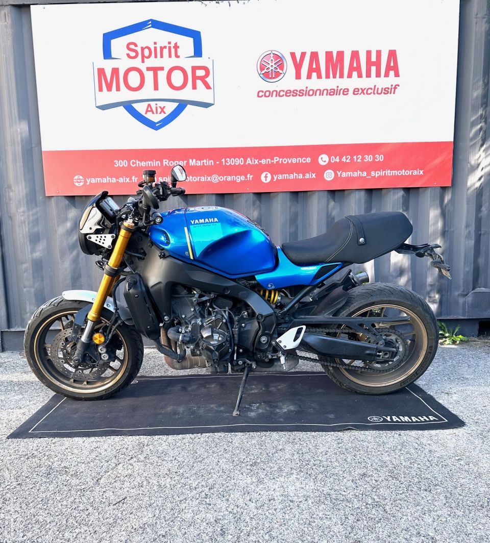YAMAHA XSR 900 4