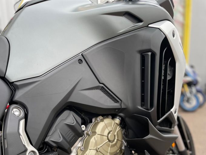 DUCATI MULTISTRADA V4 S 4