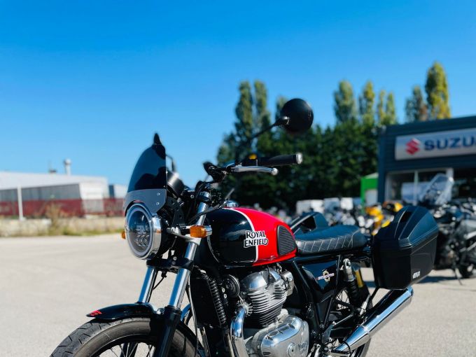 ROYAL ENFIELD 650 INTERCEPTOR 4