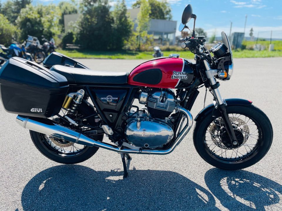 ROYAL ENFIELD 650 INTERCEPTOR 4