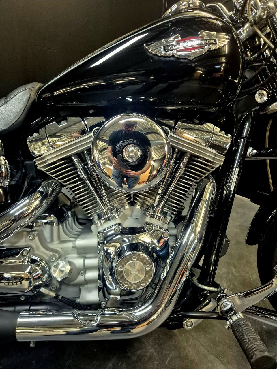 HARLEY-DAVIDSON DYNA SUPER GLIDE 1584 CUSTOM 4